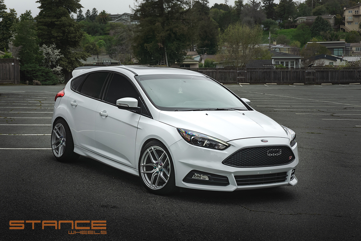 ford_focus_st_stance_sf03_brushed_silver (1)