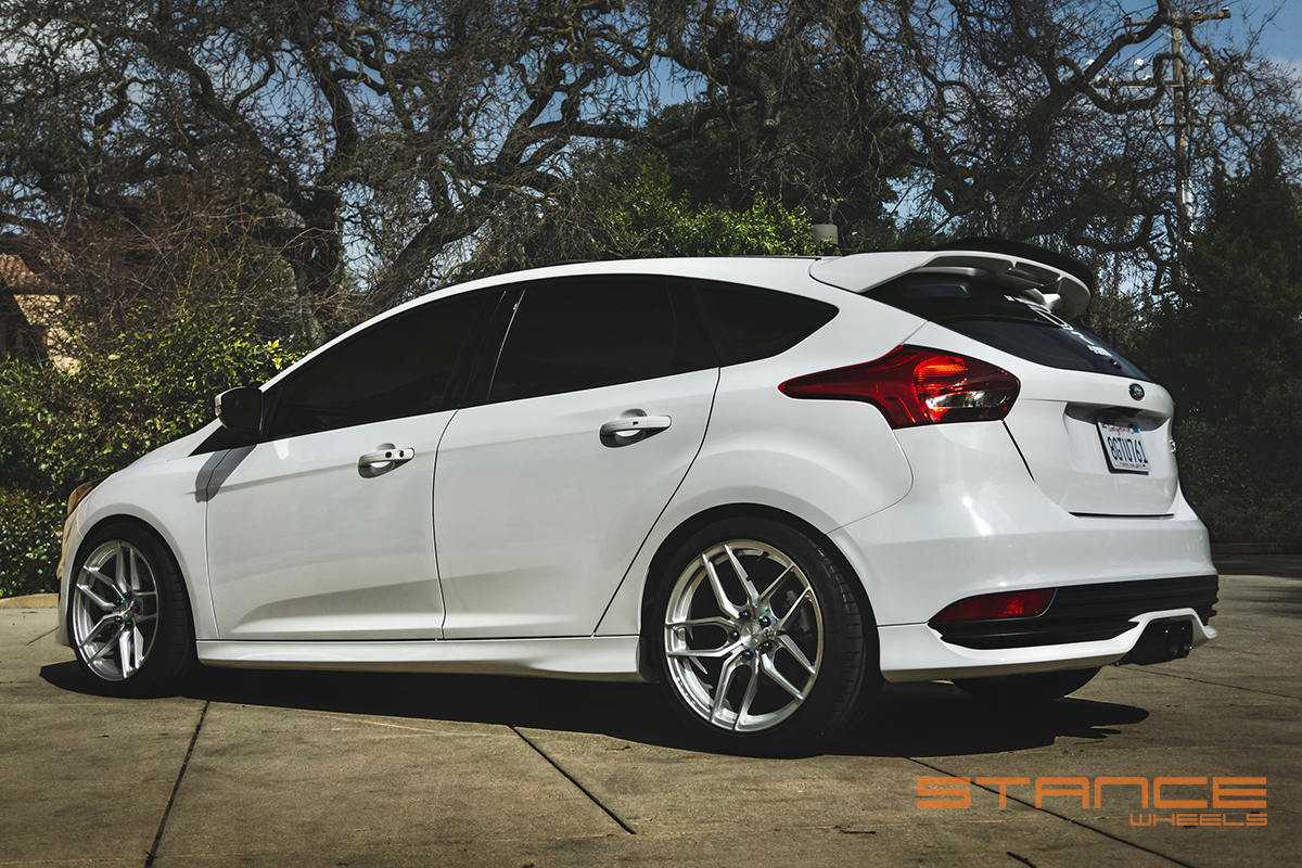 ford_focus_st_stance_sf03_brushed_silver (4)