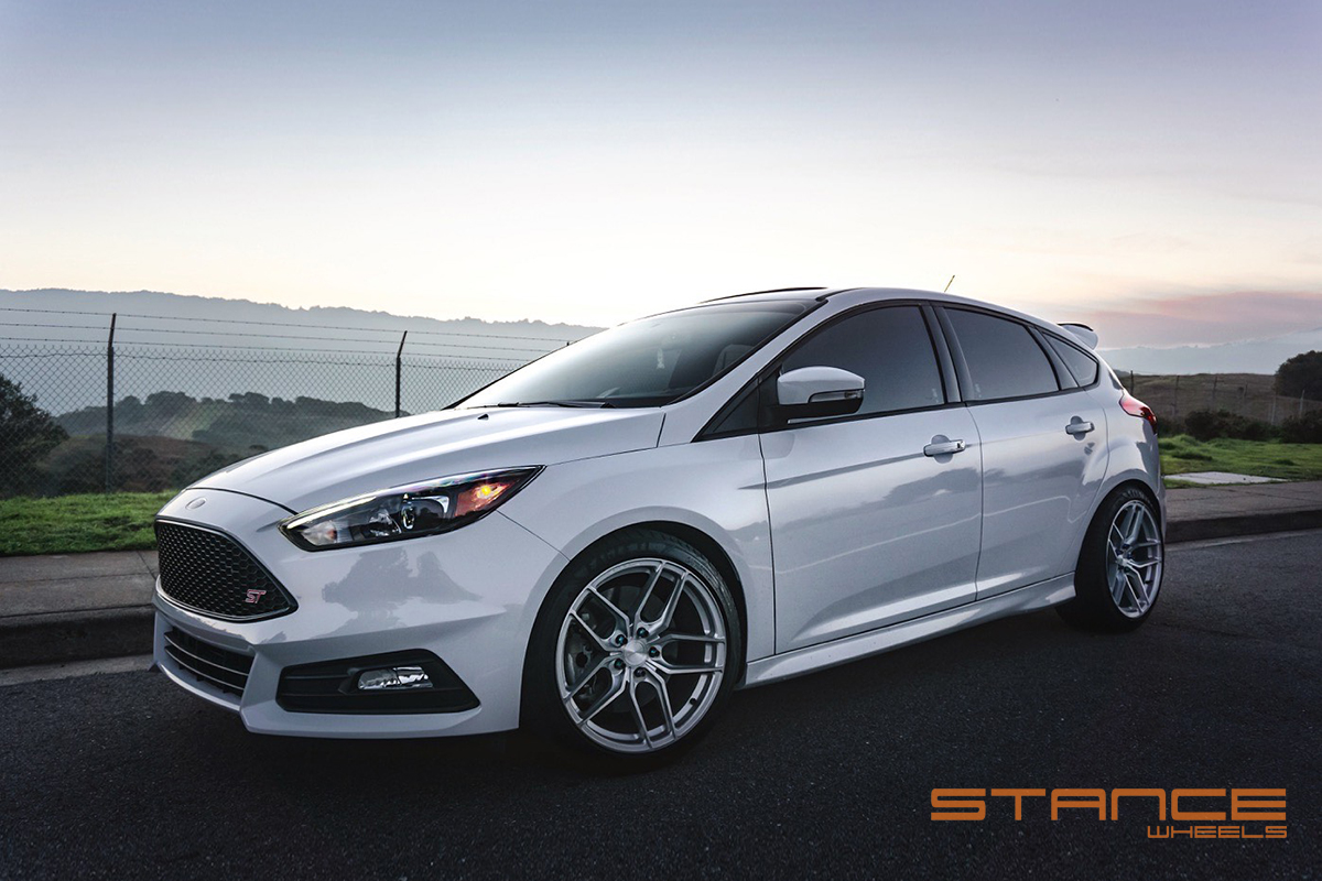 ford_focus_st_stance_sf03_brushed_silver (5)
